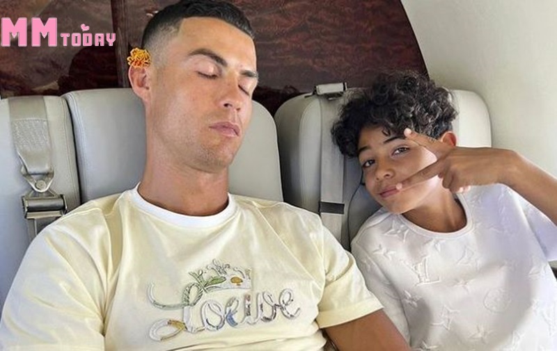 Quả bóng vàng CR7