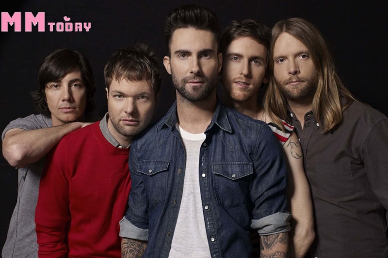 Maroon 5 biểu diễn
